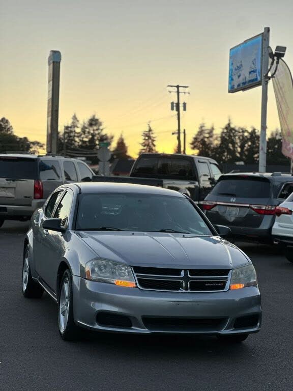 2013 Dodge Avenger SE