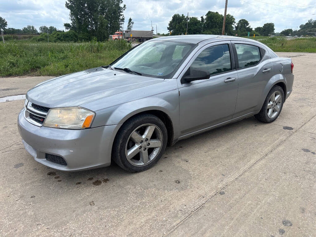 2013 Dodge Avenger SE