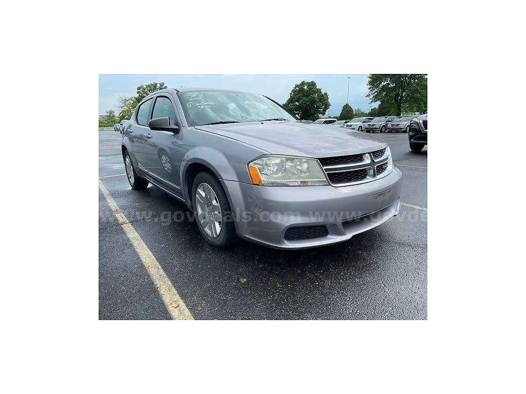 2013 Dodge Avenger SE
