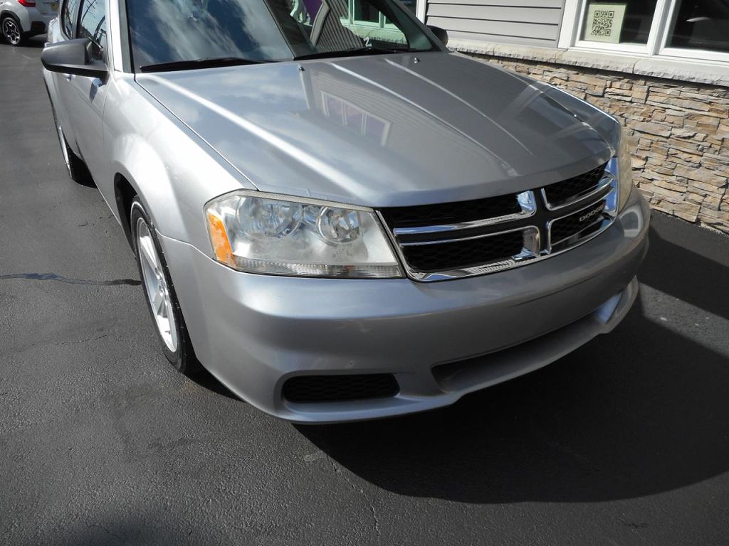 2013 Dodge Avenger SE