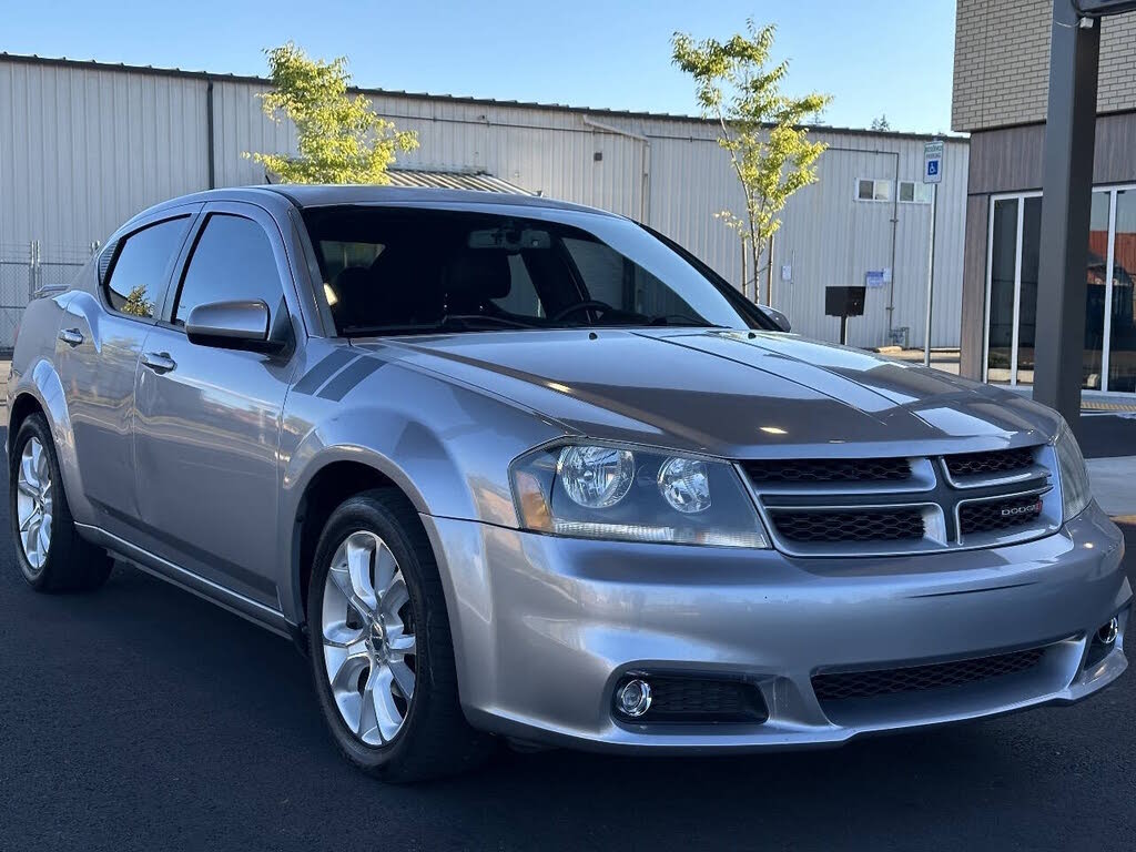 2013 Dodge Avenger R/T