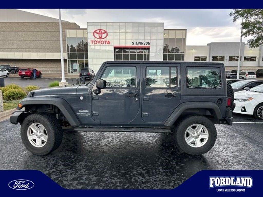 2017 Jeep Wrangler JK Unlimited Sport