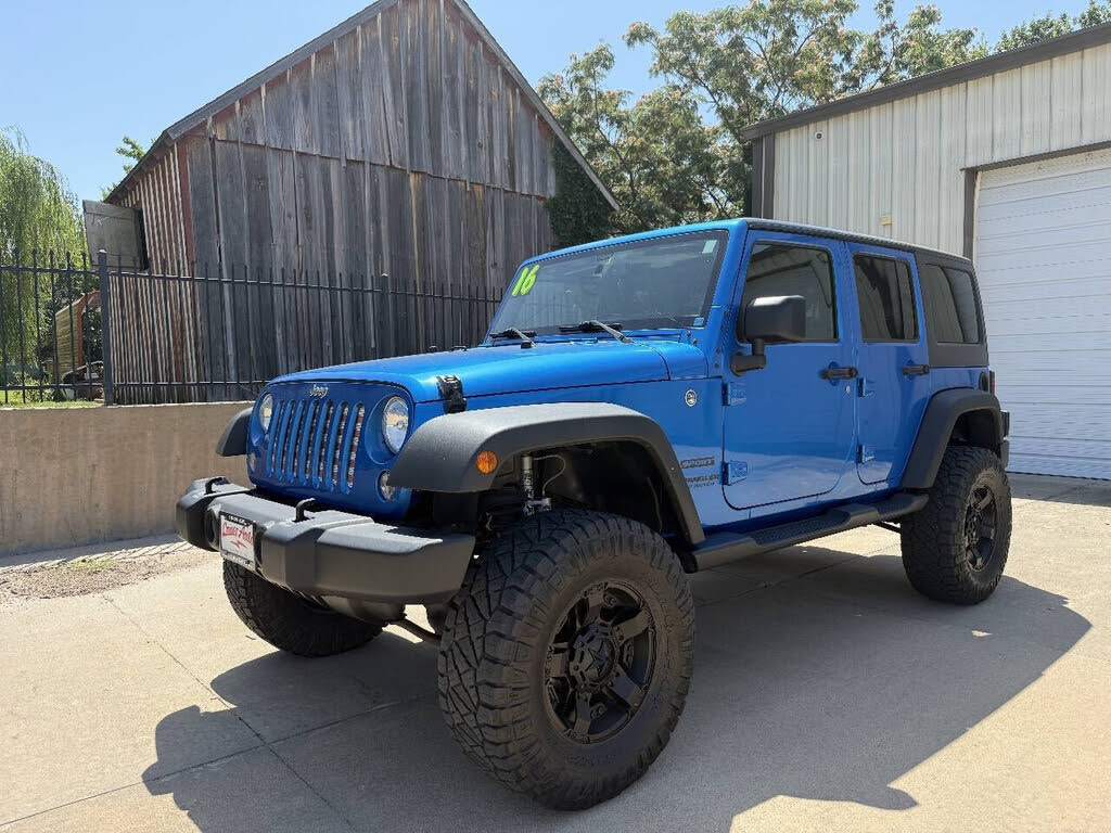 2016 Jeep Wrangler Unlimited Unlimited Willys Wheeler