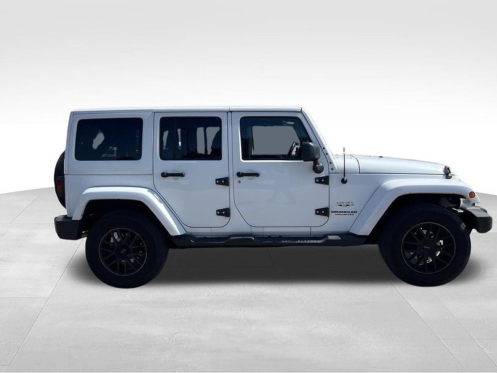 2017 Jeep Wrangler Unlimited Sahara 4x4