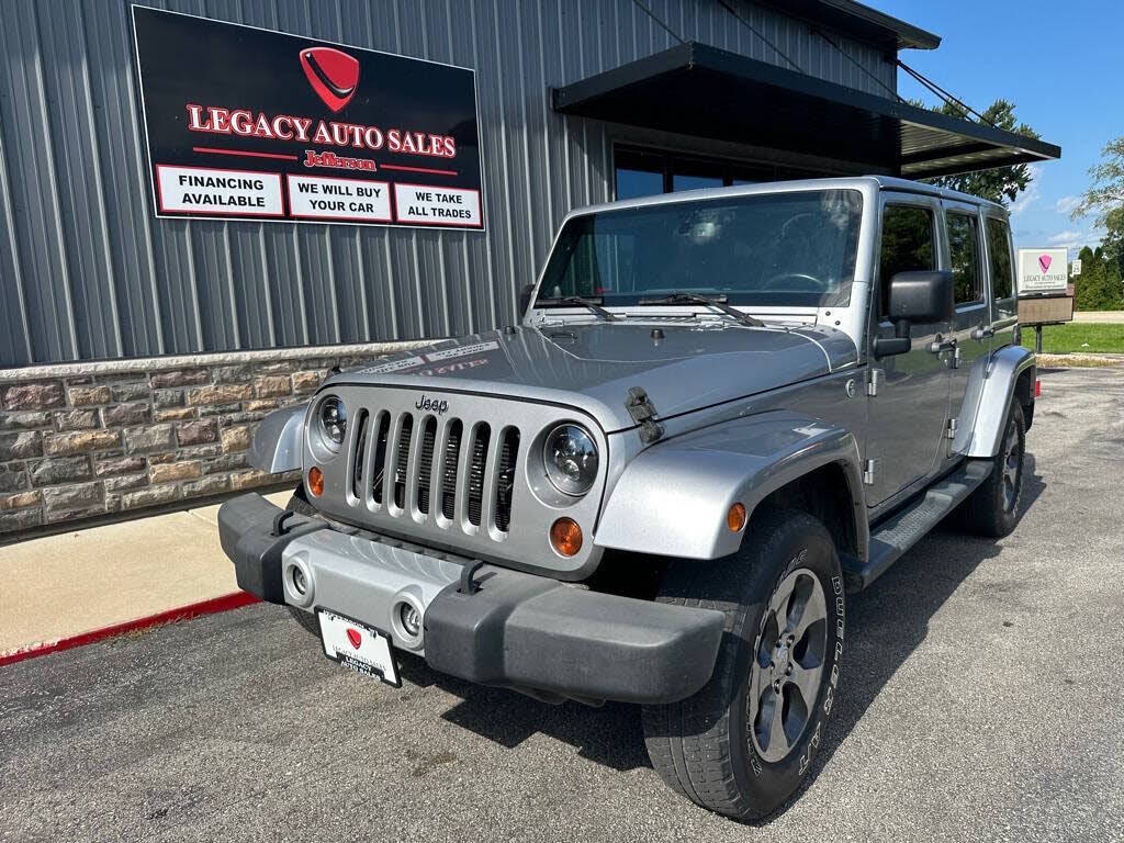 2013 Jeep Wrangler Unlimited Sahara