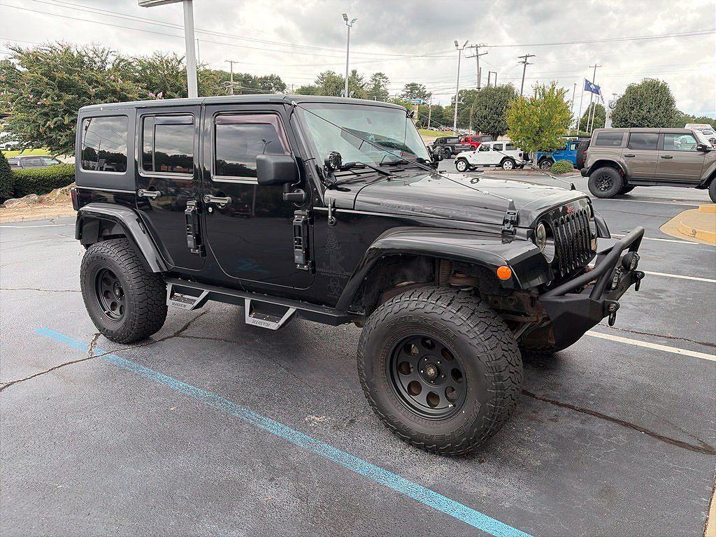 2013 Jeep Wrangler Unlimited Sahara
