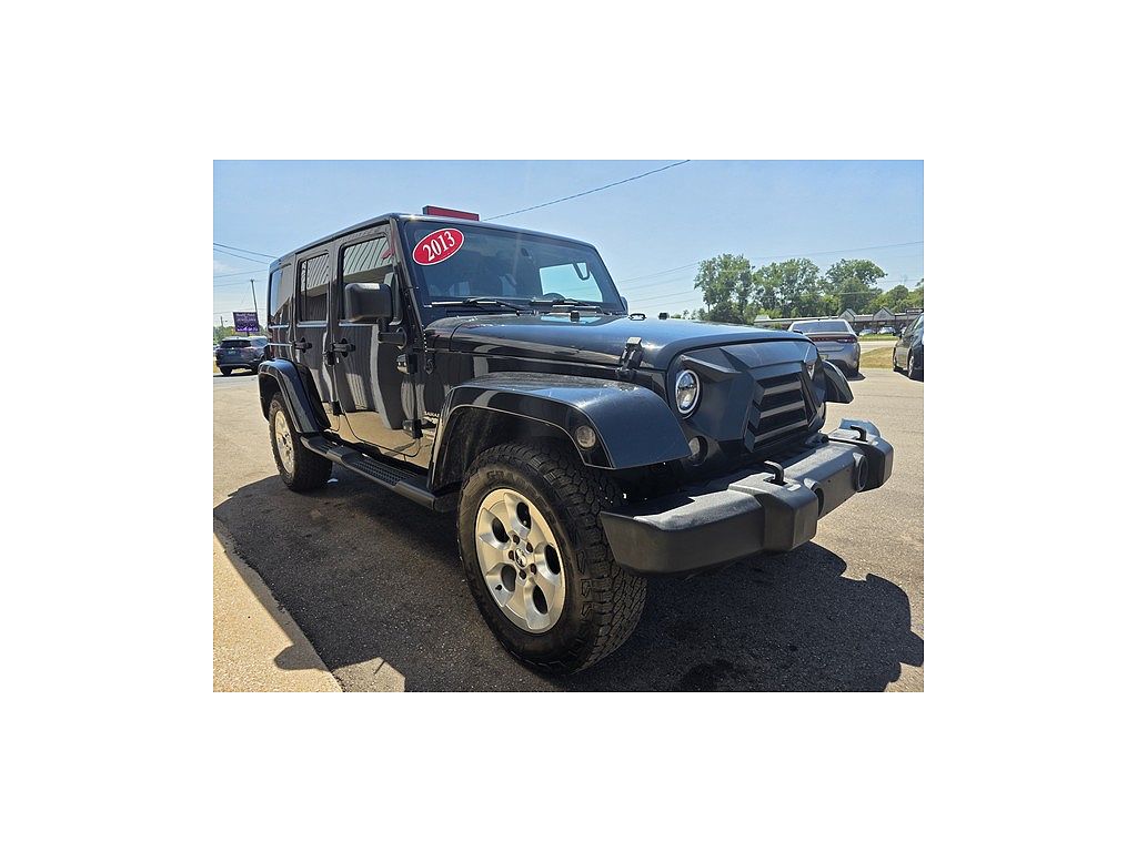 2013 Jeep Wrangler Unlimited Sahara