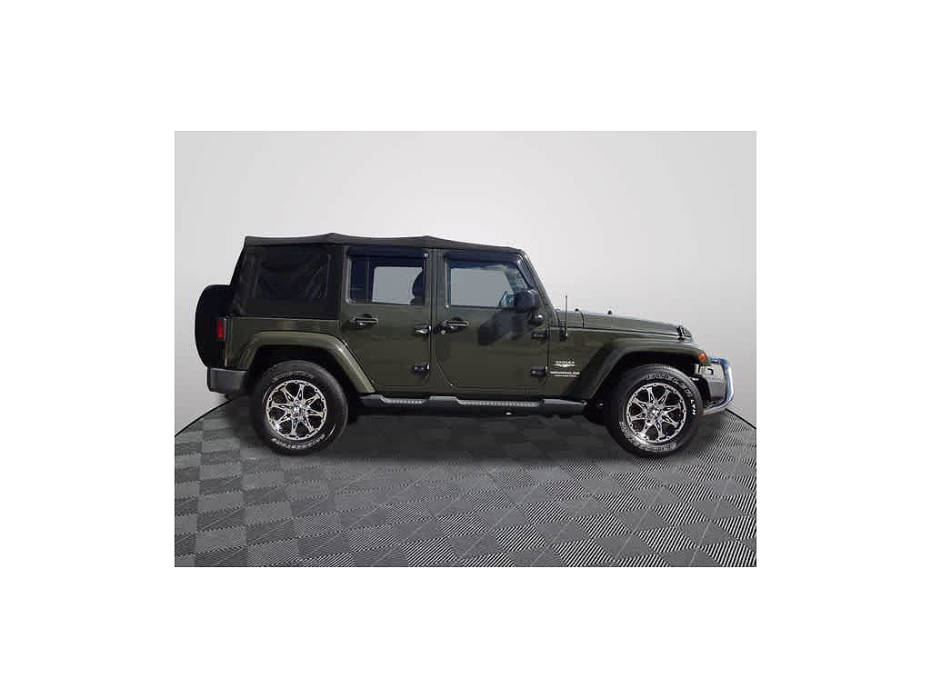 2015 Jeep Wrangler Unlimited Sahara