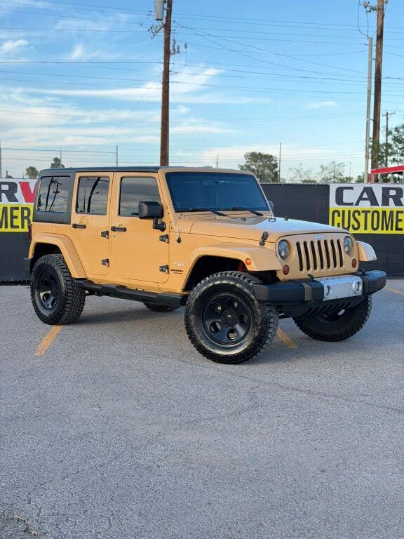2013 Jeep Wrangler Unlimited Unlimited Sahara