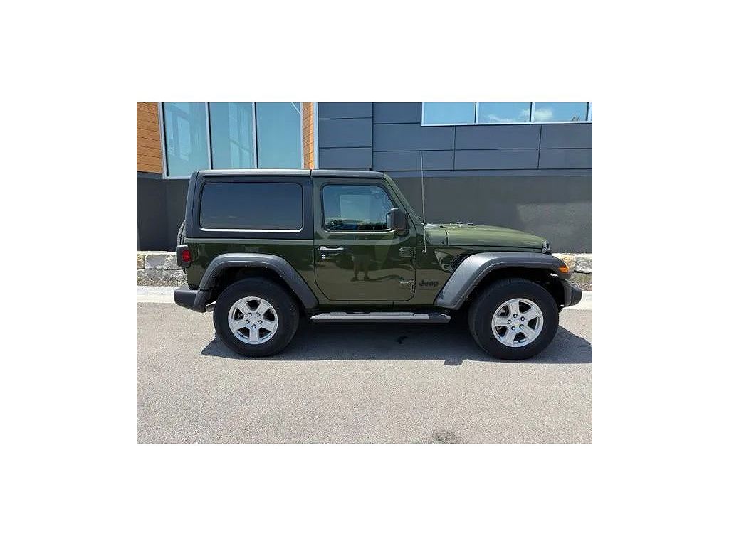 2022 Jeep Wrangler Willys