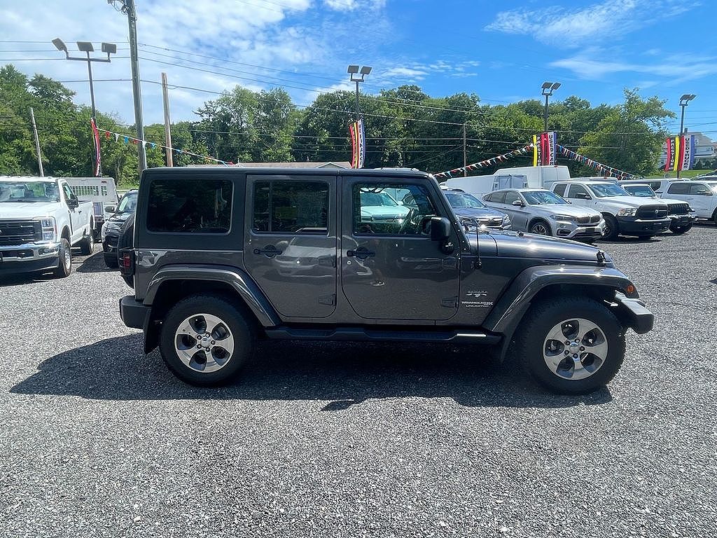 2018 Jeep Wrangler JK Unlimited Sahara