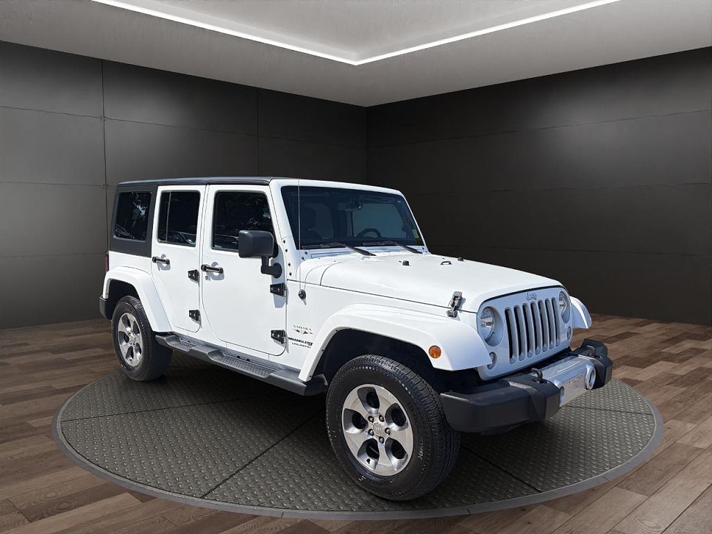 2018 Jeep Wrangler JK Unlimited Sahara 4x4