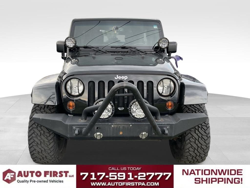2013 Jeep Wrangler Unlimited Unlimited Sahara