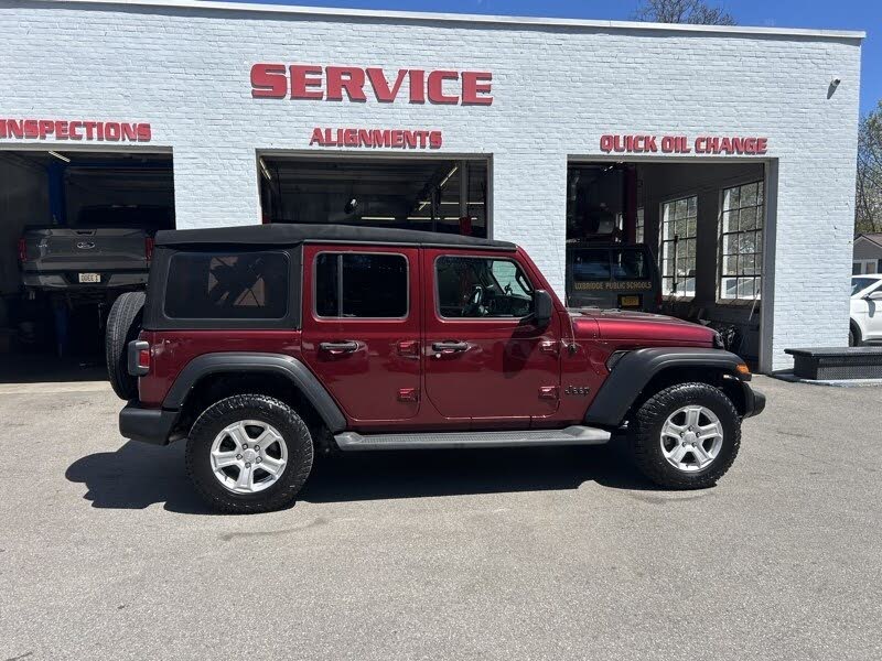 2022 Jeep Wrangler Unlimited Unlimited Willys