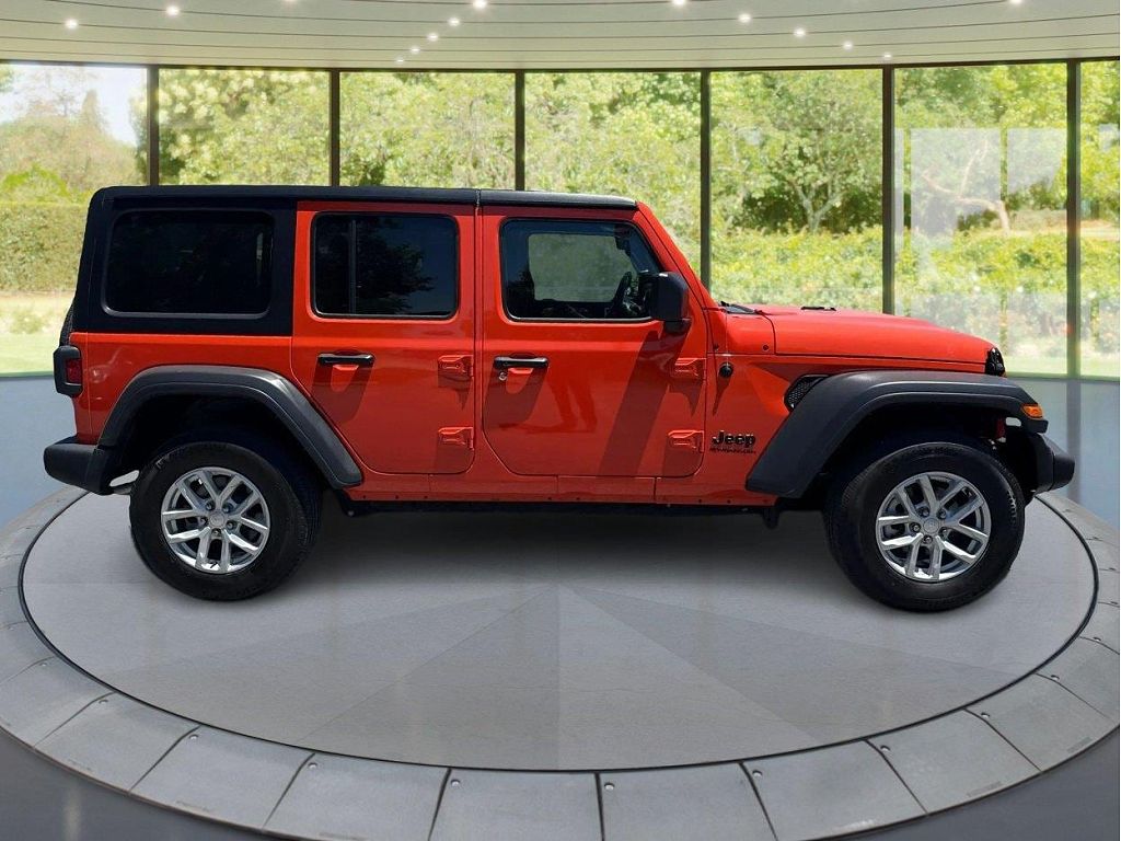 2023 Jeep Wrangler Freedom