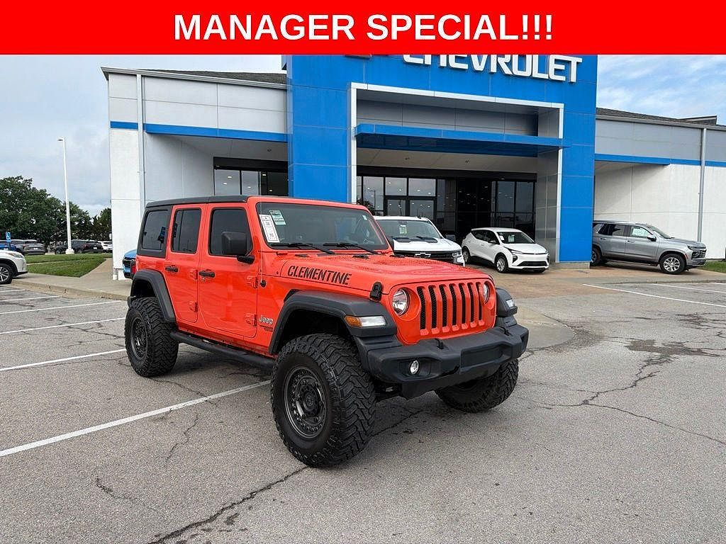 2020 Jeep Wrangler Unlimited Black and Tan