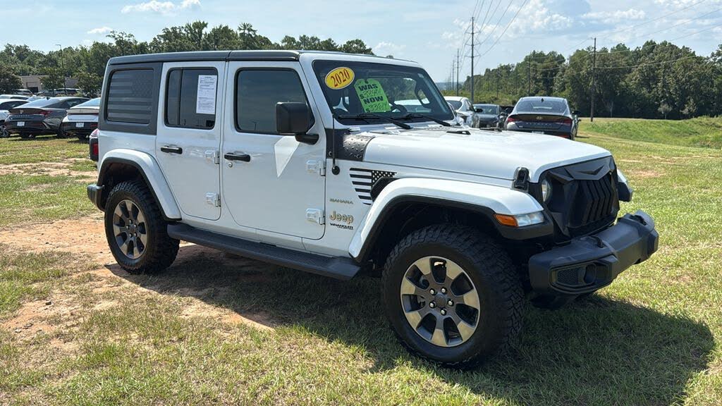 2020 Jeep Wrangler Unlimited Unlimited Sahara Altitude
