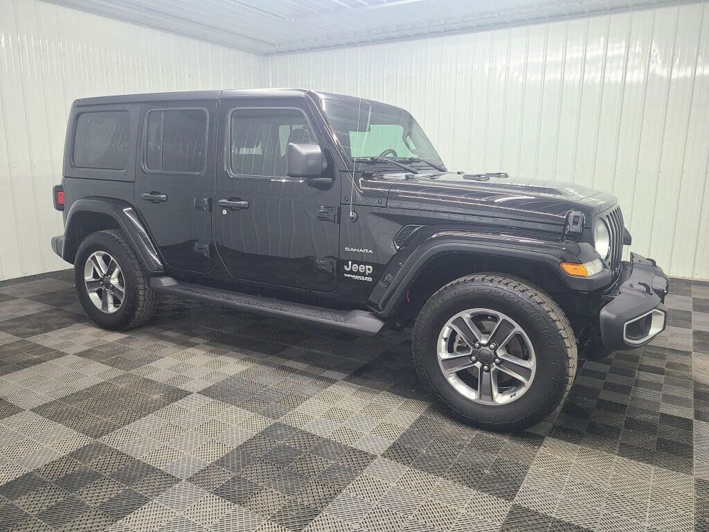 2020 Jeep Wrangler Unlimited Unlimited Sahara Altitude