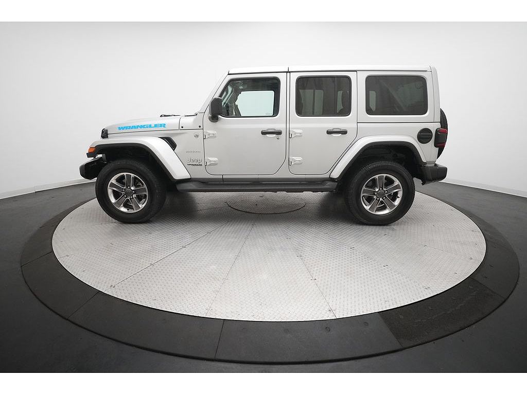 2022 Jeep Wrangler Unlimited Sahara 4x4