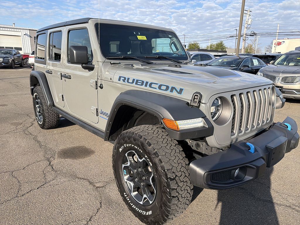 2023 Jeep Wrangler Unlimited 4xe 2.0L 4WD Rubicon Hard Top w/ Cold Weather Pkg