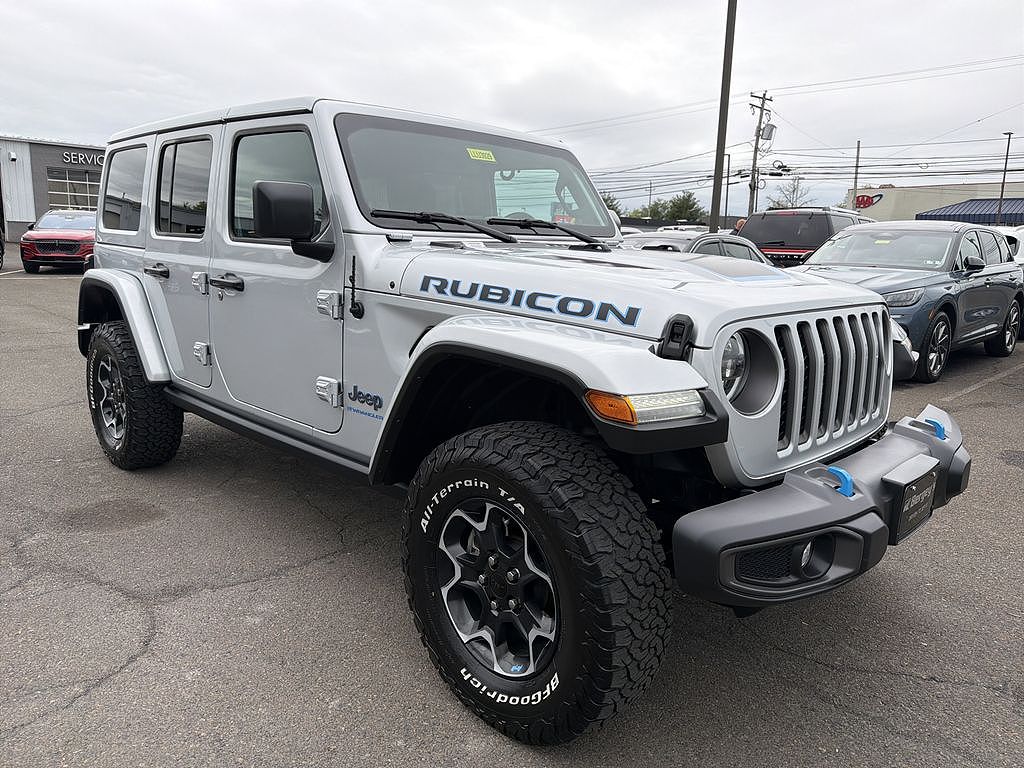 2023 Jeep Wrangler Unlimited 4xe 2.0L 4WD Rubicon w/ Cold Weather & Trailer Tow Pkg