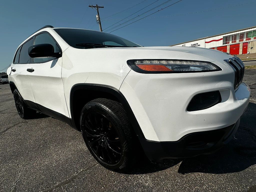 2016 Jeep Cherokee Altitude