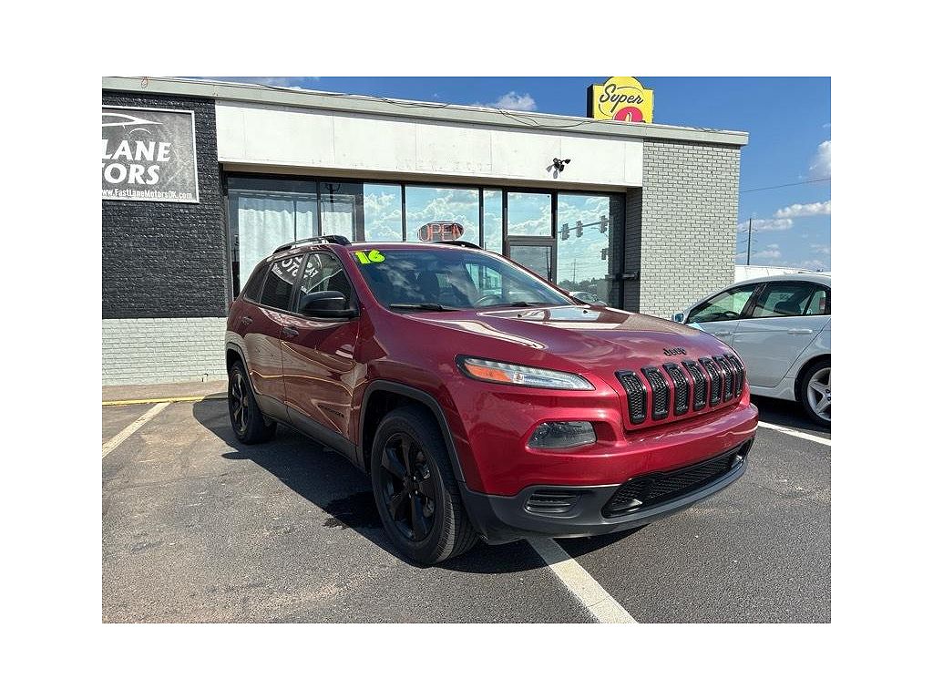2016 Jeep Cherokee Altitude
