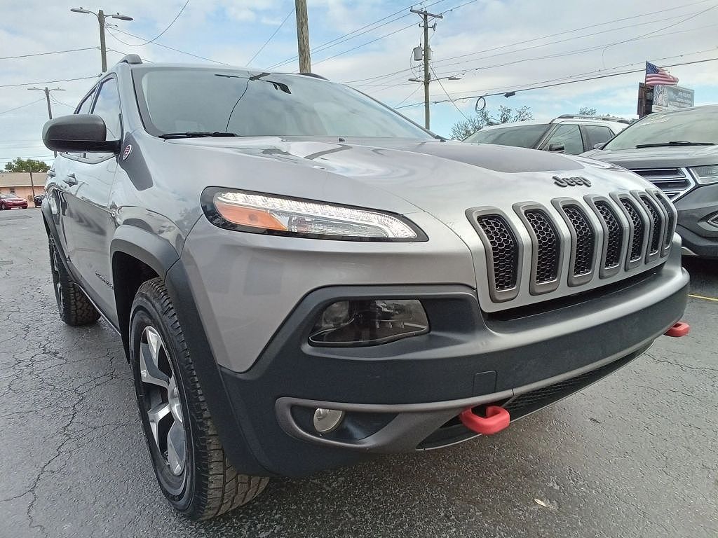 2017 Jeep Cherokee L Plus