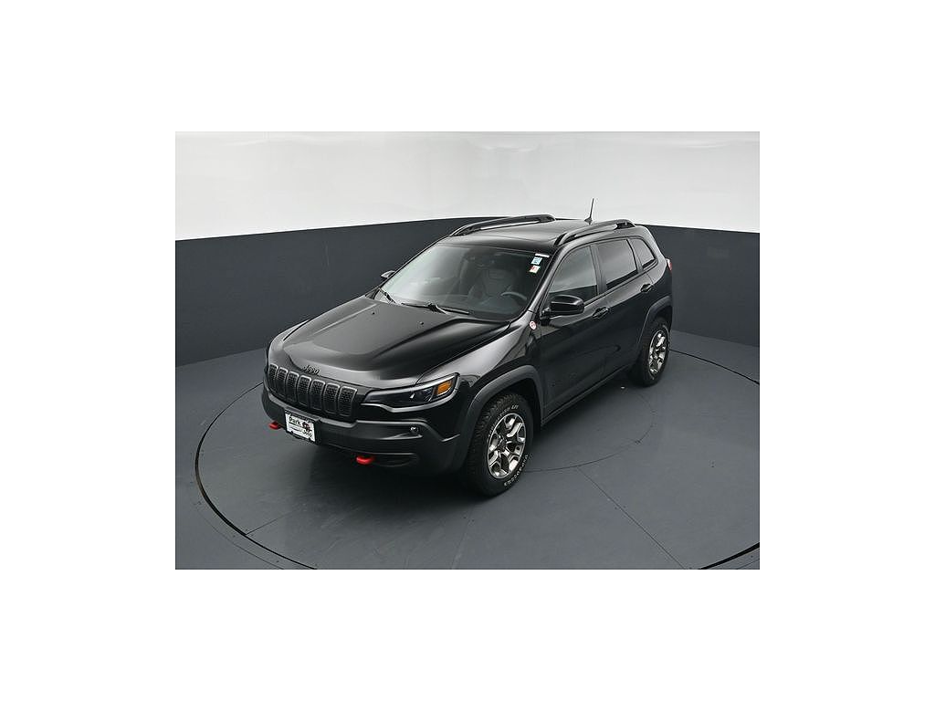 2023 Jeep Cherokee Trailhawk