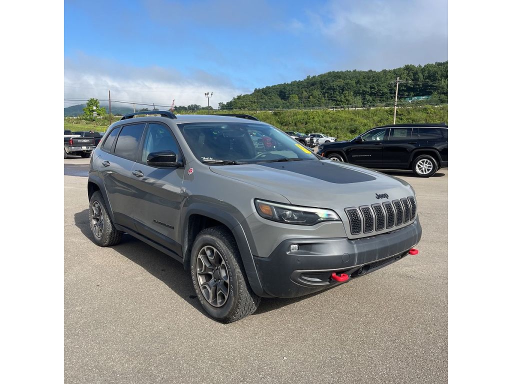 2023 Jeep Cherokee Trailhawk 4x4