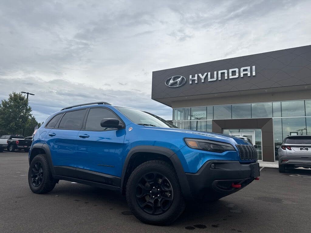 2022 Jeep Cherokee Trailhawk