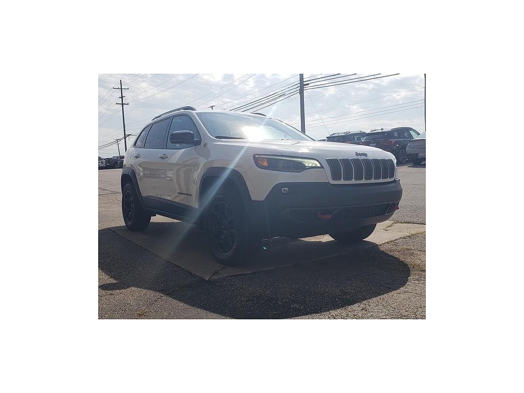 2022 Jeep Cherokee Trailhawk