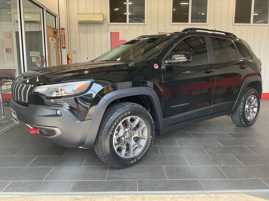 2022 Jeep Cherokee Trailhawk