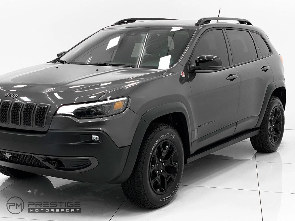 2022 Jeep Cherokee Trailhawk
