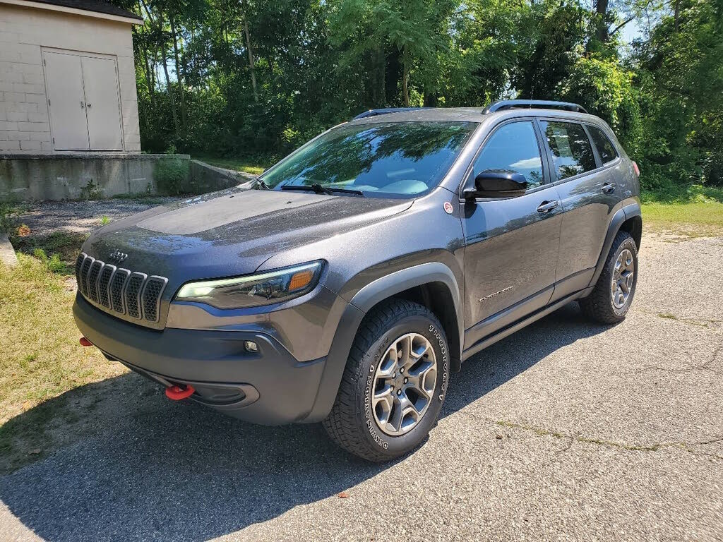 2022 Jeep Cherokee Trailhawk