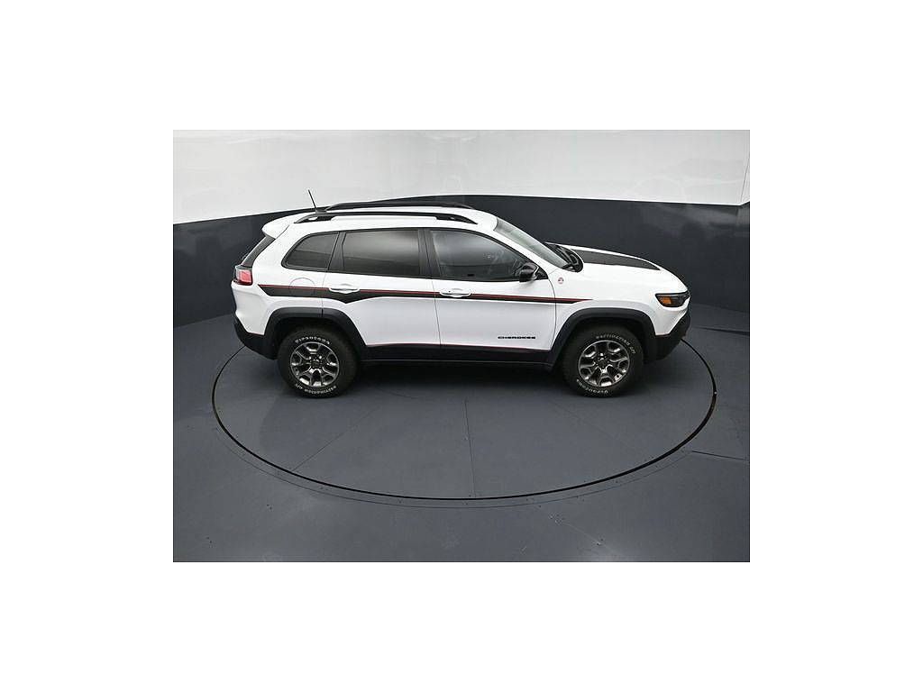 2022 Jeep Cherokee Trailhawk