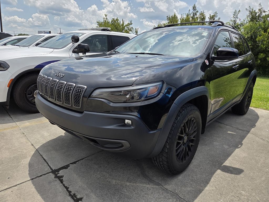 2022 Jeep Cherokee Trailhawk