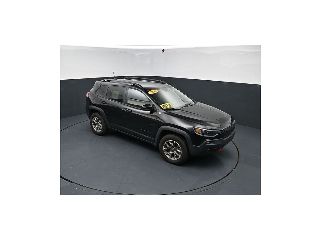 2022 Jeep Cherokee Trailhawk