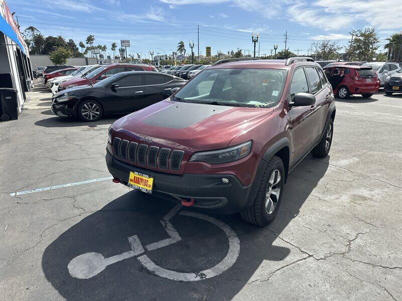 2019 Jeep Cherokee Trailhawk