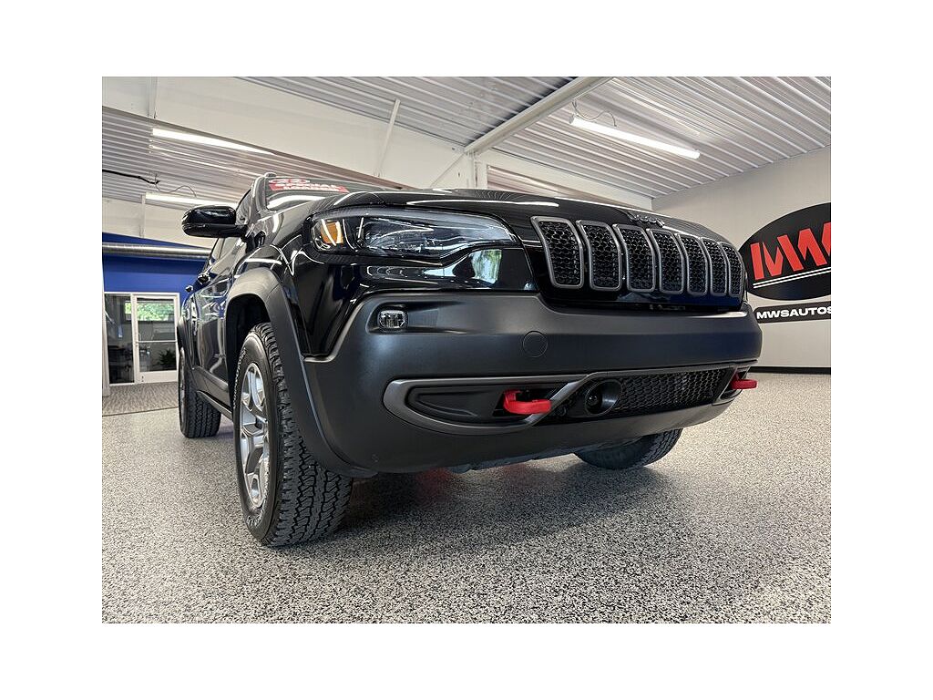 2022 Jeep Cherokee Trailhawk
