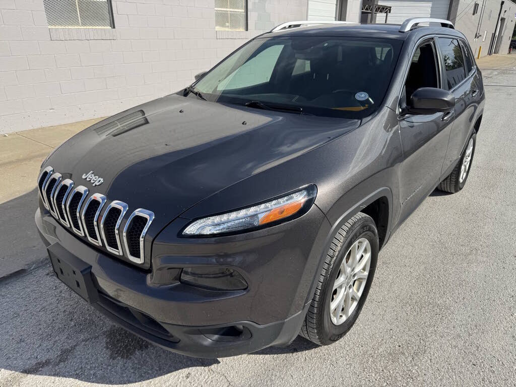 2016 Jeep Cherokee Altitude