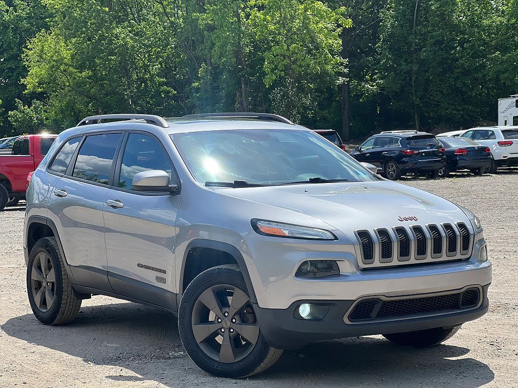 2016 Jeep Cherokee Altitude