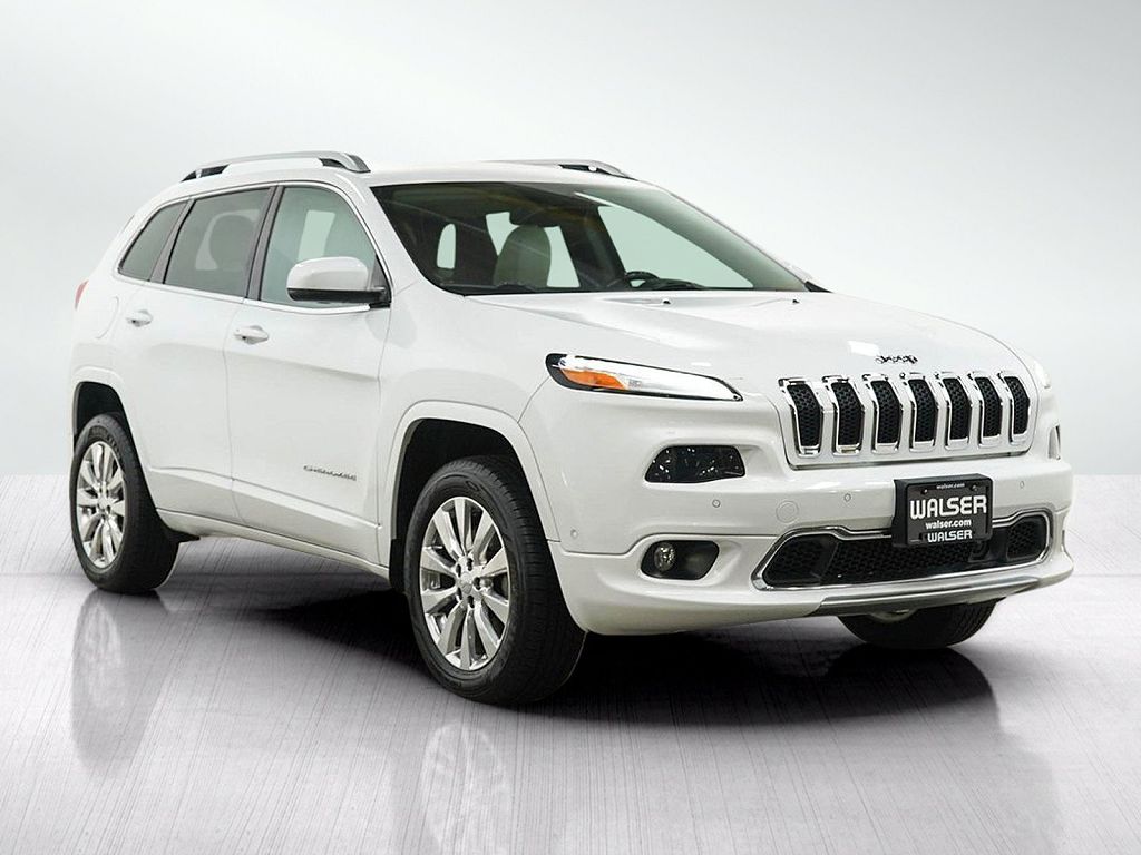 2016 Jeep Cherokee Overland