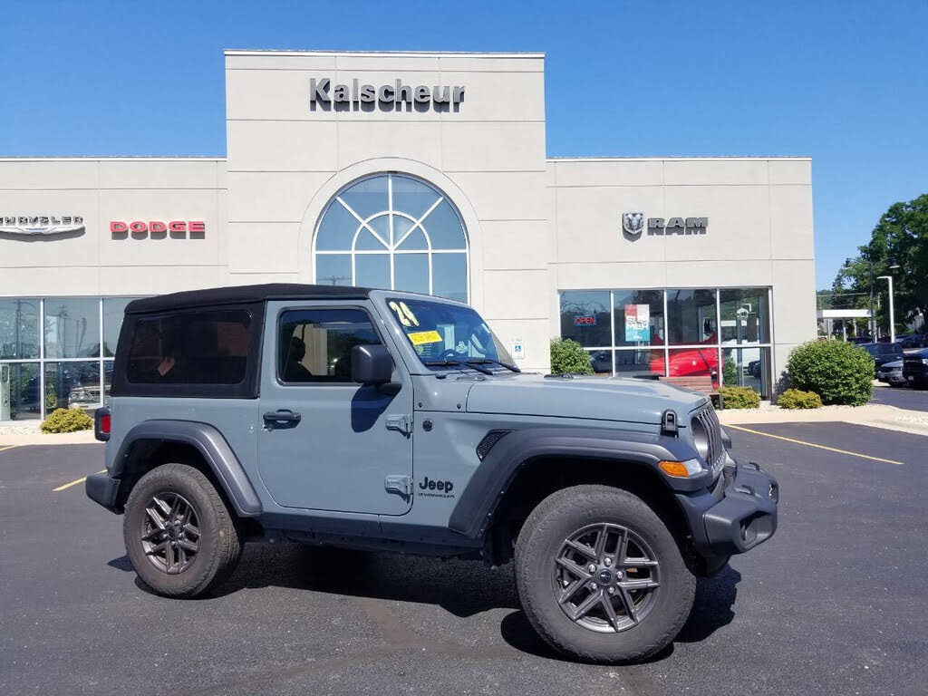 2024 Jeep Wrangler Willys