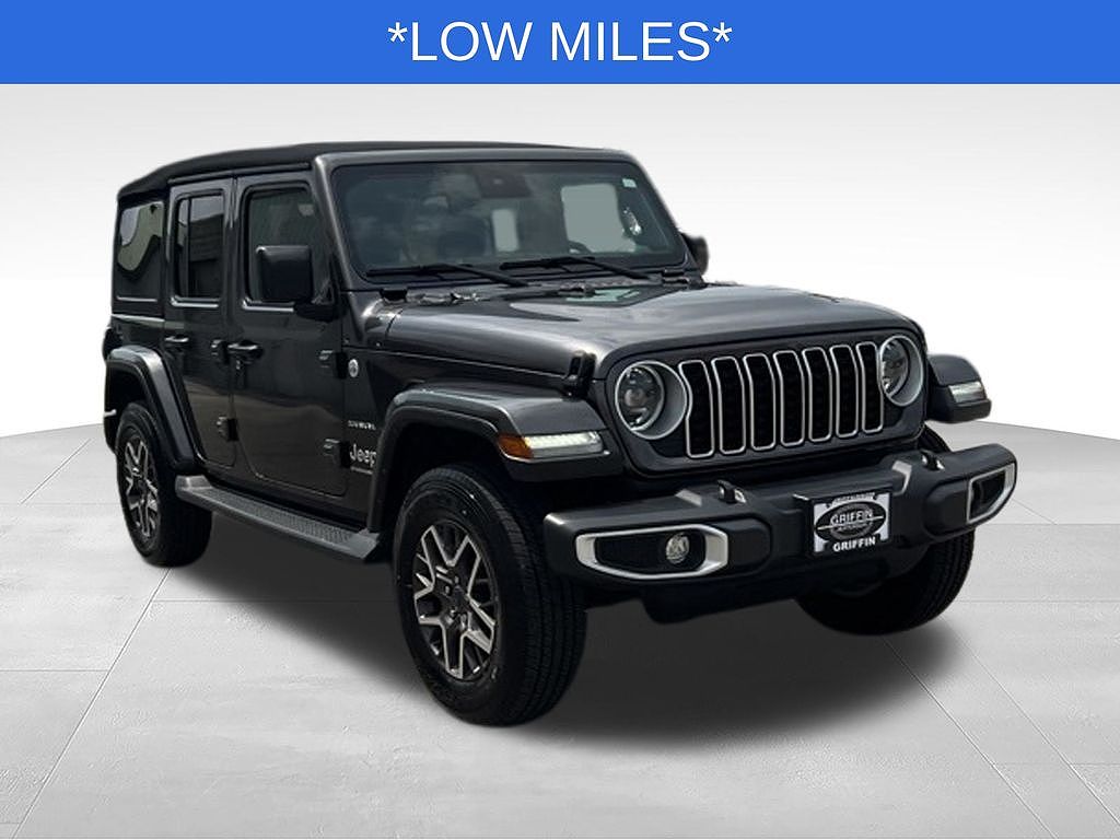 2024 Jeep Wrangler Sahara
