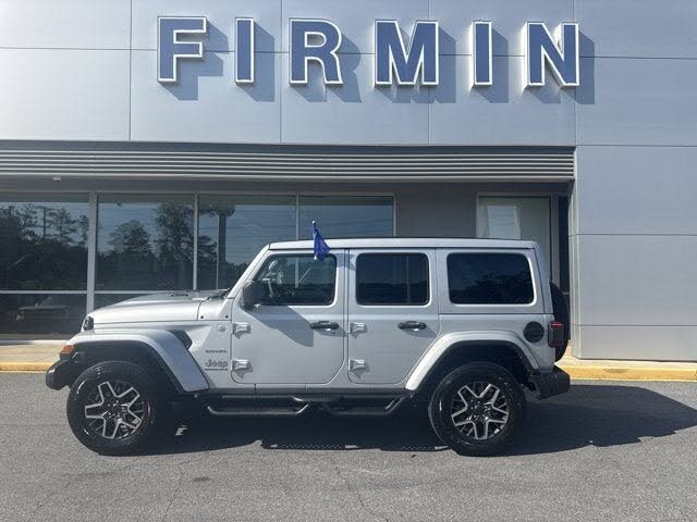 2024 Jeep Wrangler Sahara