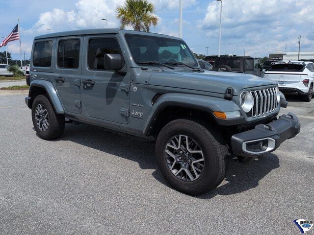 2024 Jeep Wrangler Sahara