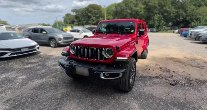2025 Jeep Wrangler 4 Door Sahara