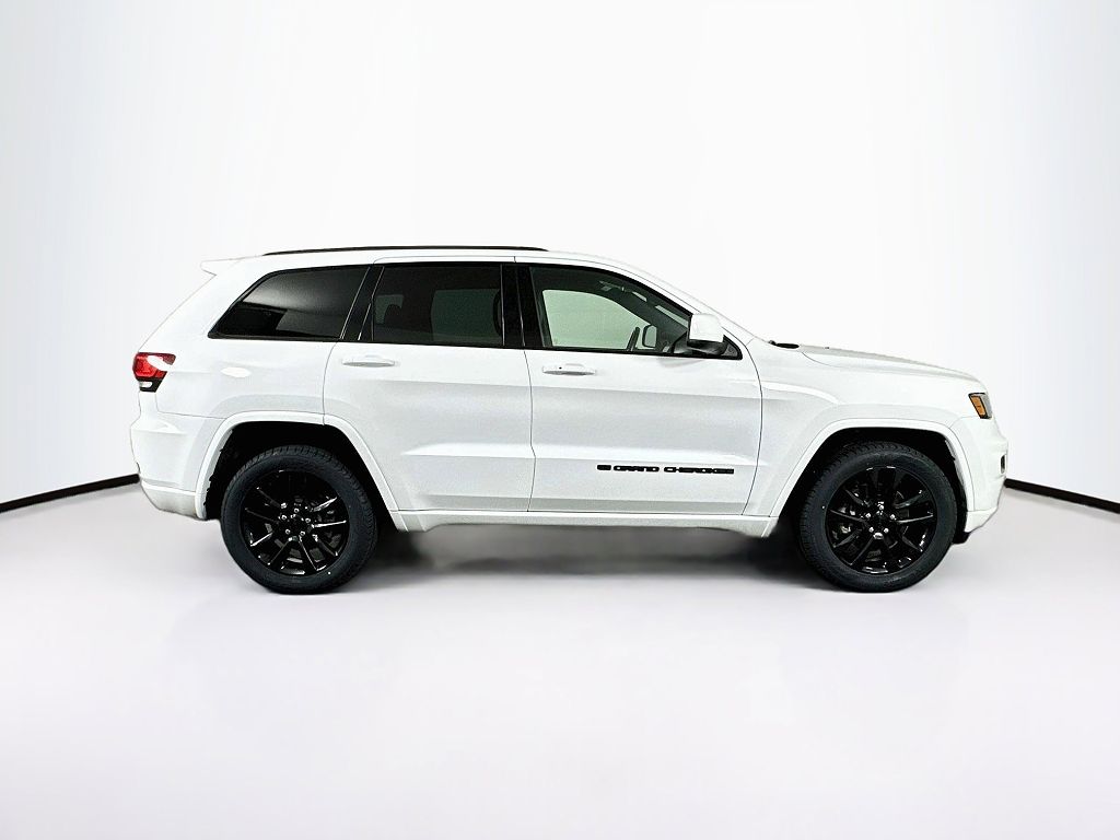 2022 Jeep Grand Cherokee WK Laredo X