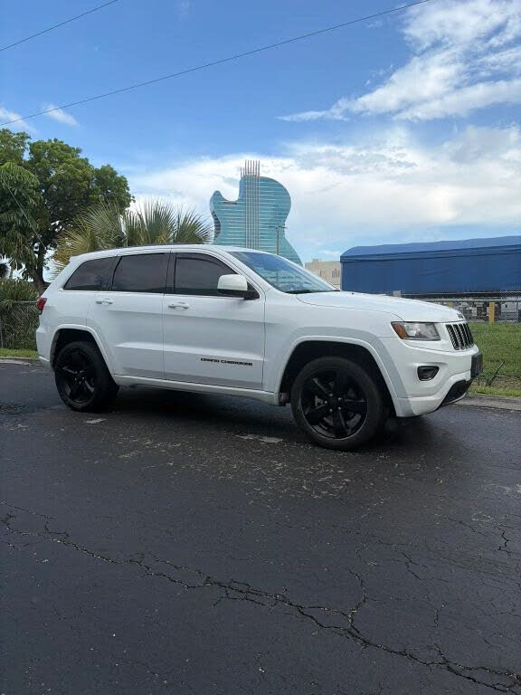2015 Jeep Grand Cherokee Laredo